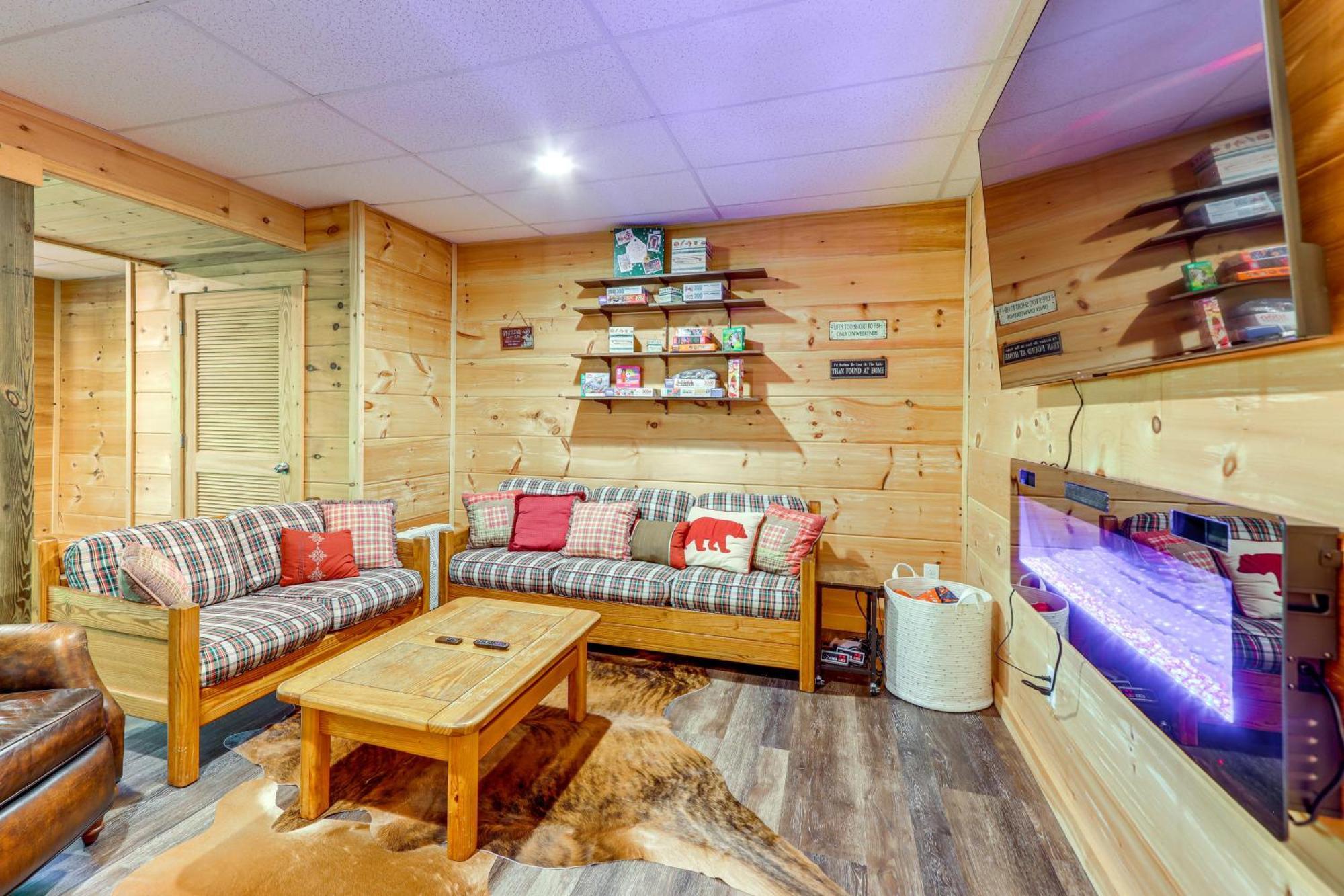 Lakeside Cabin Game Room, Dock, Orchard, Wineries Ellijay Exterior foto